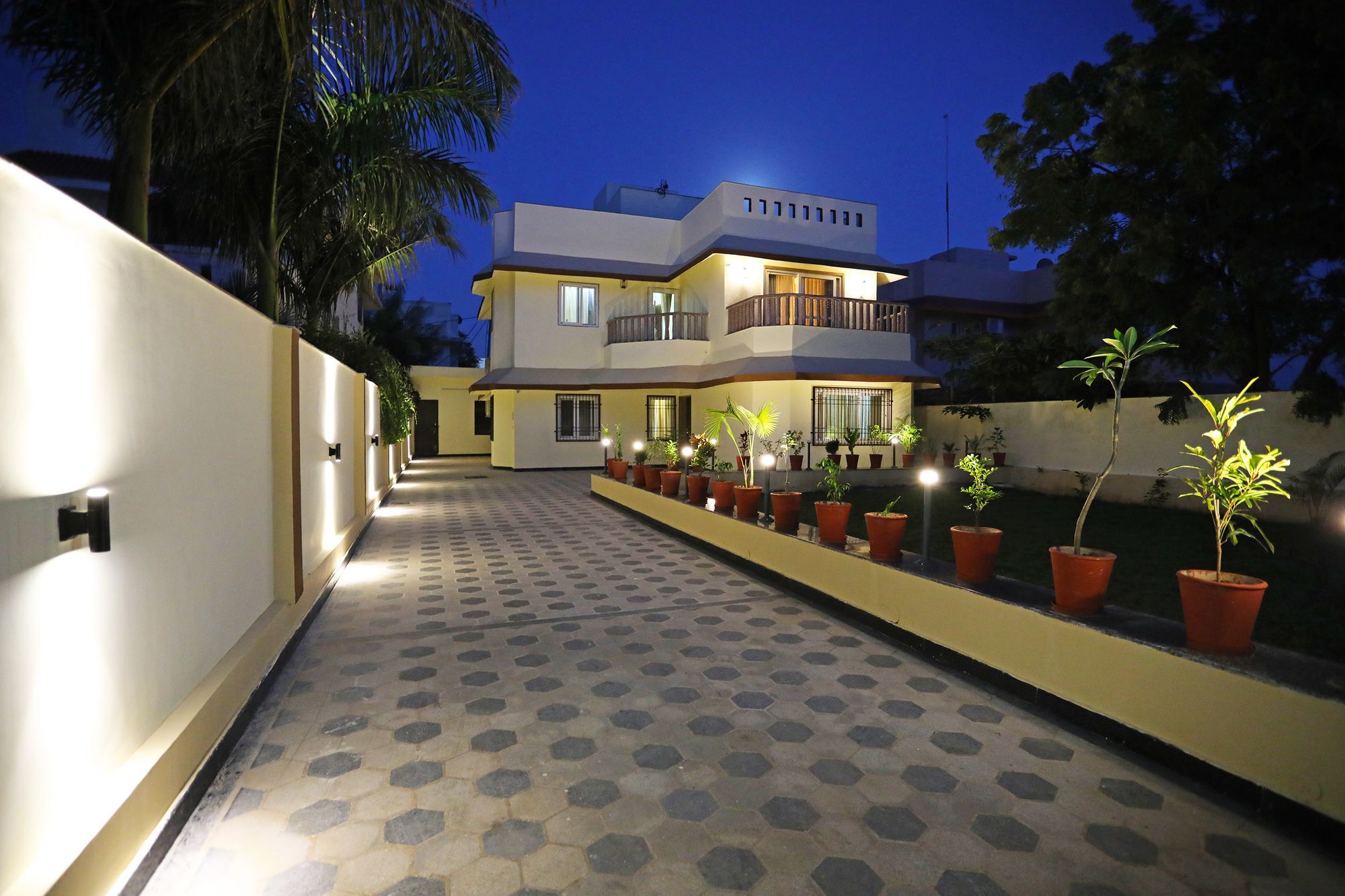 Oyo 9428 Hill View Room Goverdhan Vilas Udaipur Dış mekan fotoğraf