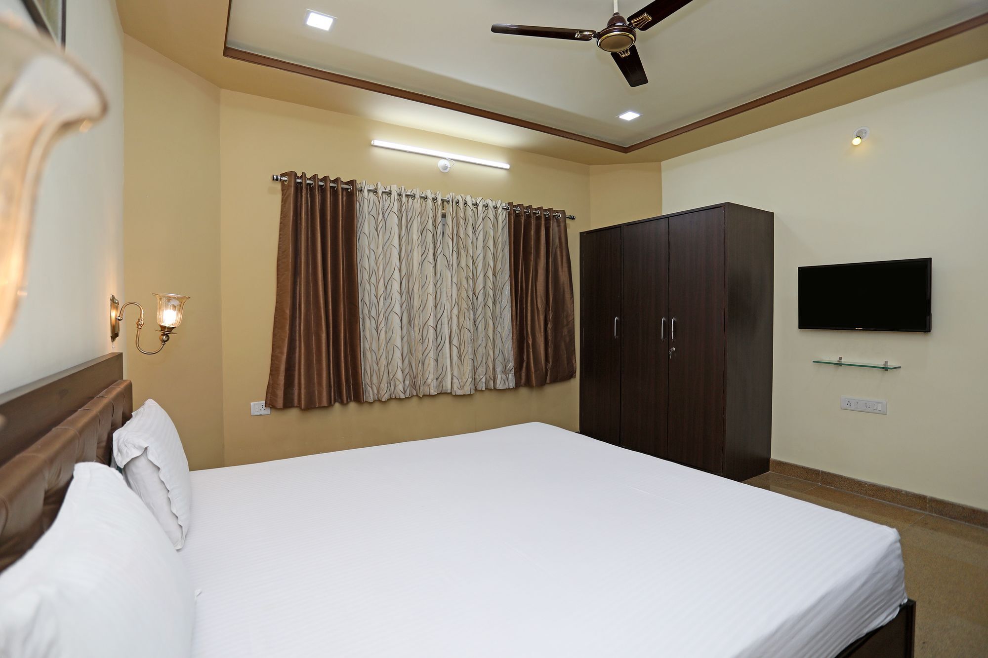 Oyo 9428 Hill View Room Goverdhan Vilas Udaipur Dış mekan fotoğraf